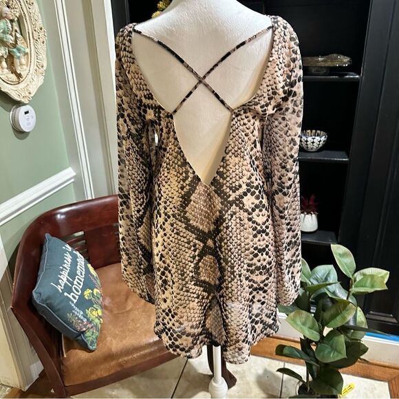 Show Me Your Mumu Joni Flow Mini Dress in Snake & Shake Print Mini Dress Size XS - Picture 9 of 11